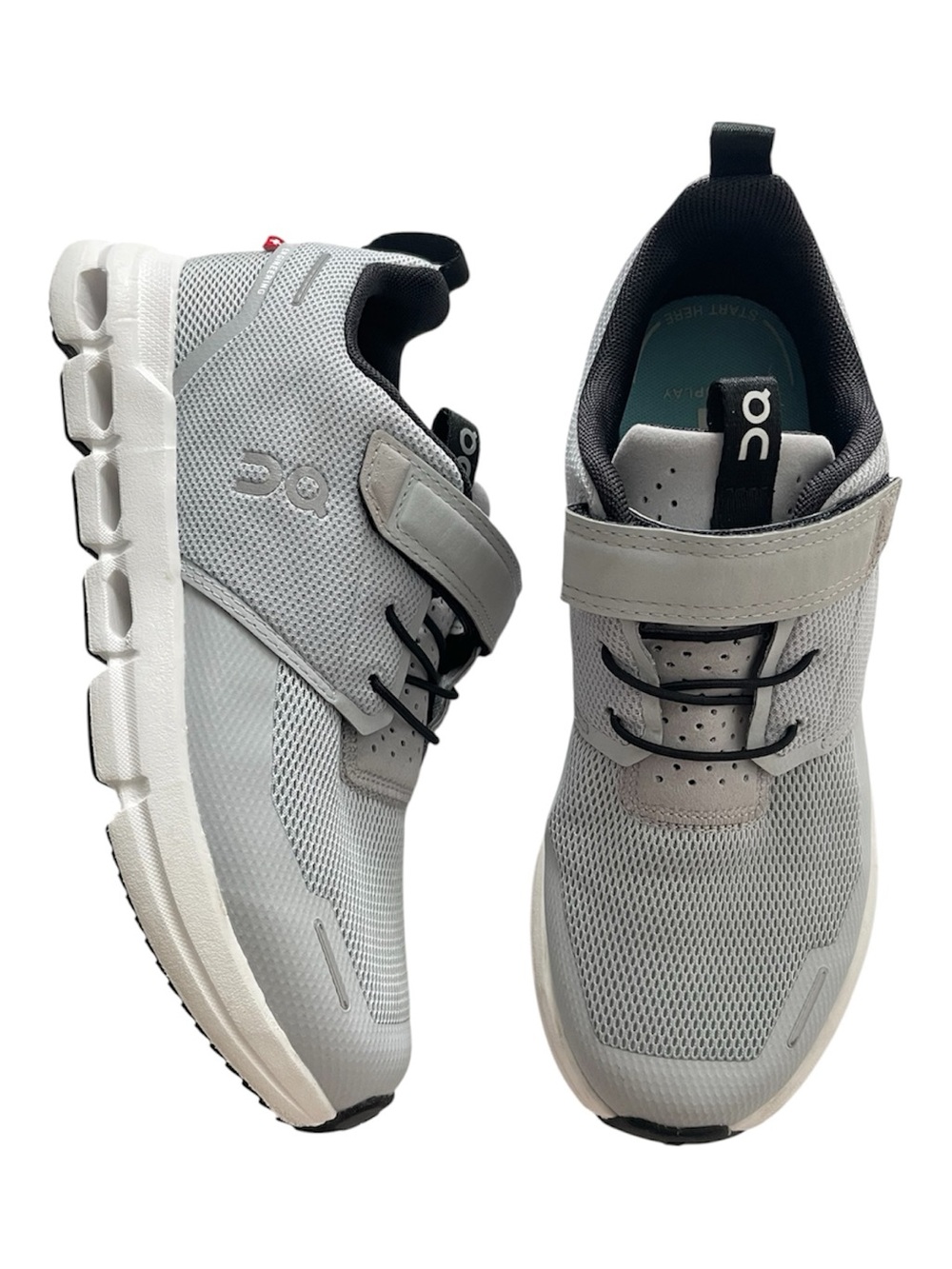 NEW On Cloud sneakers